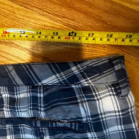 Tommy Bahama Mens Plaid Shorts Size 38 Linen Cotton Blend Blue White - Picture 9 of 9